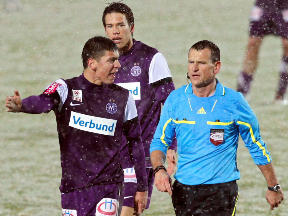 Das bisher letzte Duell von Aleksandar Dragovic gegen Rapid (28.11.2010)