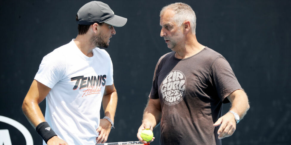 Muster Tennis