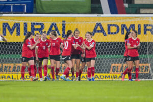 Durch einen Elfmeter-Doppelpack von Sarah Puntigam hat Österreich auch das Playoff-Rückspiel gegen Slowenien gewonnen