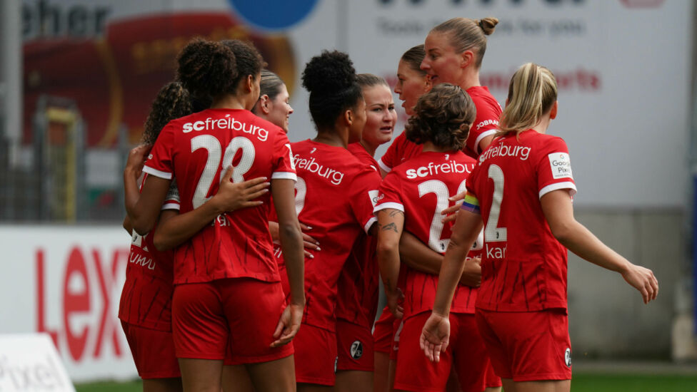 Annabel Schasching hat am Samstag ihren zweiten Saisontreffer in der deutschen Frauen-Fußball-Bundesliga erzielt