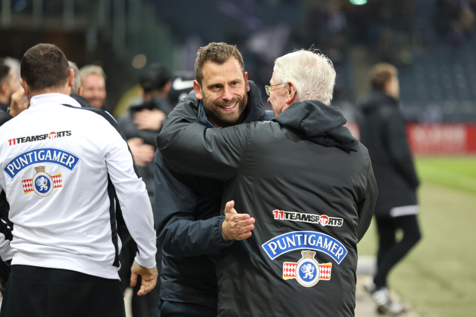 Perfekter hätte die Premiere von Jürgen Säumel als Interimstrainer von Sturm Graz in der ADMIRAL Bundesliga nicht ablauf