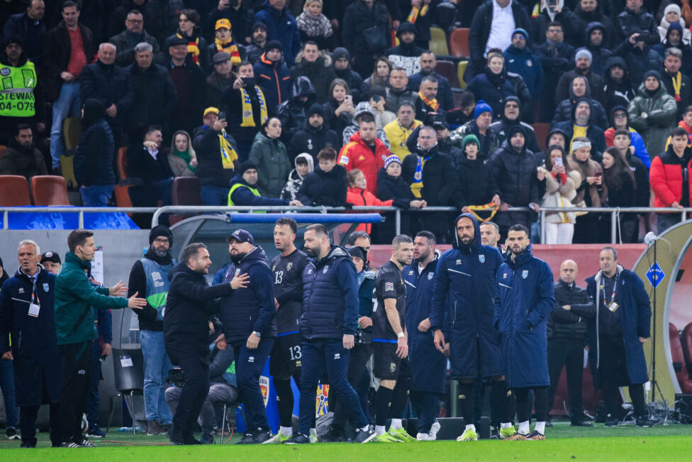 Die UEFA-Disziplinarkommission hat wie erwartet die abgebrochene Fußball-Nations-League-Partie in Bukarest zwischen Rumä