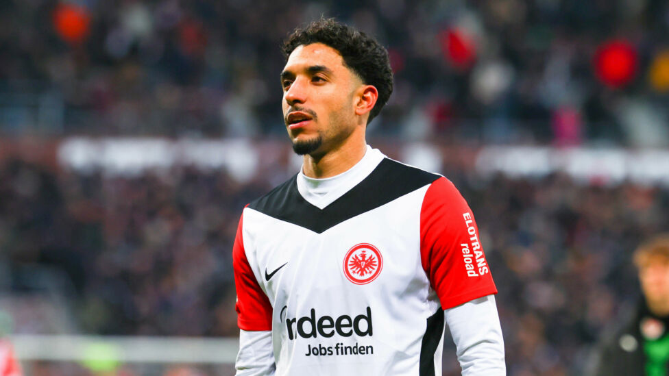 Laut Trainer Dino Toppmöller soll Omar Marmoush bei Eintracht Frankfurt gegen Freiburg in der Startelf stehen