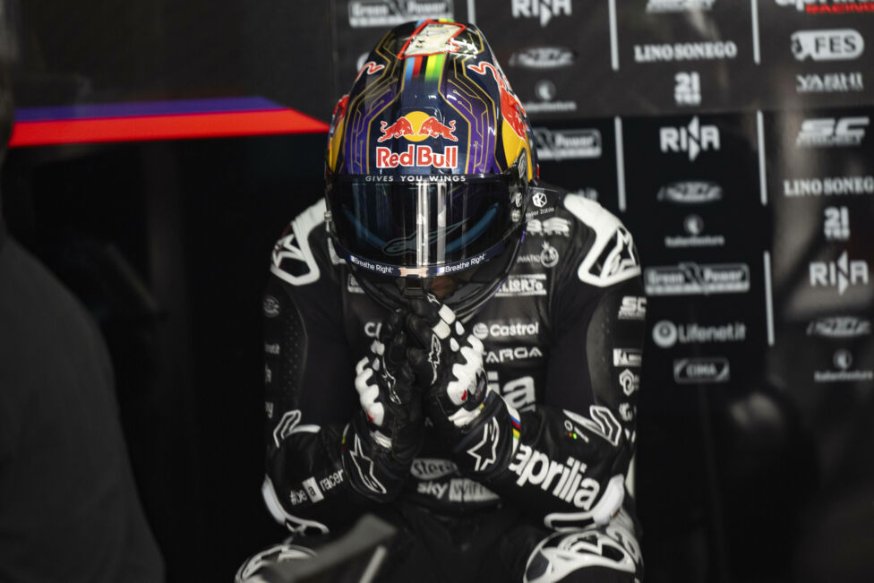 Der amtierende MotoGP-Weltmeister Jorge Martin ist wegen eines Bruches in Barcelona erfolgreich an der rechten Hand oper