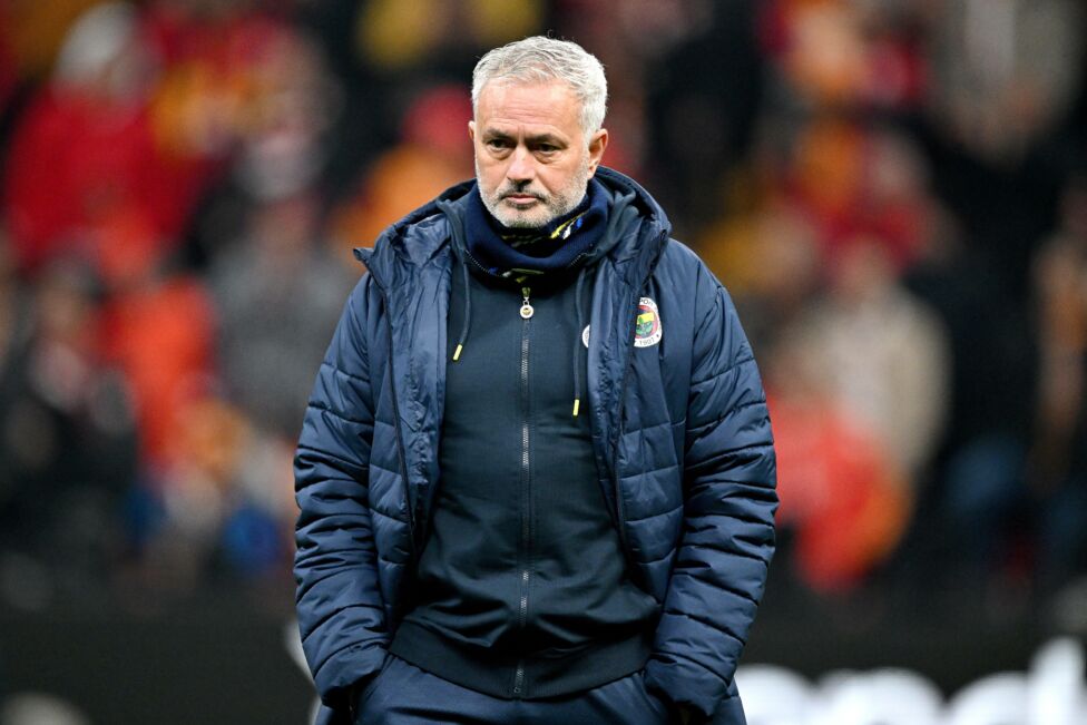 Das torlose Remis im Istanbuler Stadtderby zwischen Galatasaray und Fenerbahce könnte für Fener-Coach José Mourinho noch