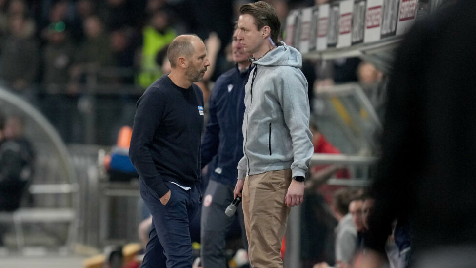 Nach seiner Roten Karten im 201. Grazer Derby gegen Sturm Graz hat GAK-Trainer Rene Poms seine Strafe erhalten