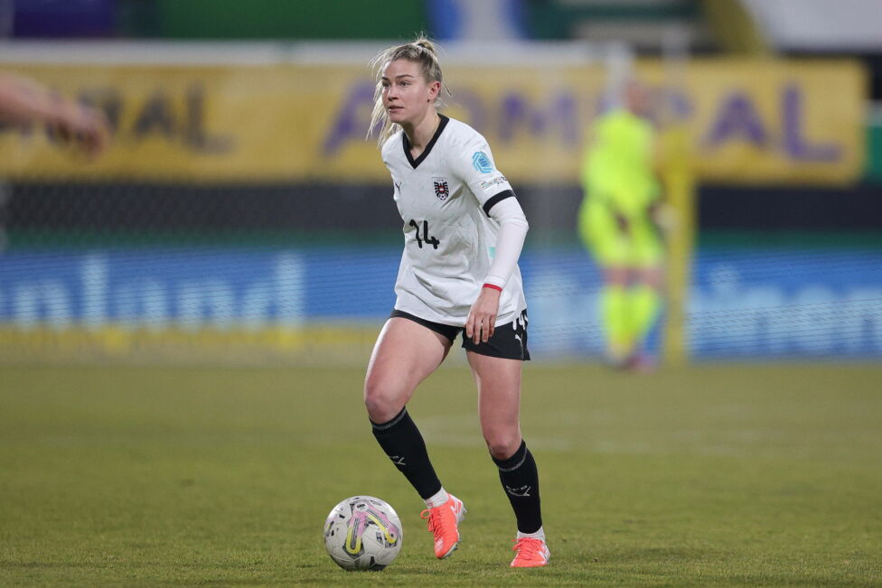 Ein Treffer von Marie-Therese Höbinger hat am Sonntag eine 1:2-Niederlage von Liverpool gegen Aston Villa in der englisc