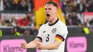 Kimmich belohnt Balljungen nach DFB-Tor von Musiala