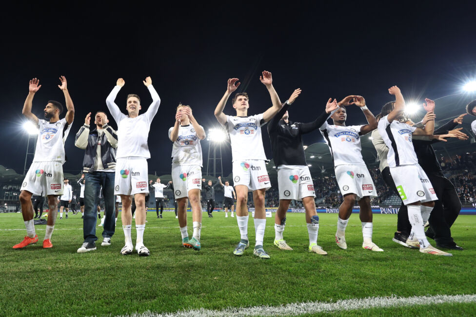 Sturm Graz hat in einem Highlight-Spiel wieder einmal zu überzeugen vermocht und ist mit dem Sieg gegen Rapid vorerst wi