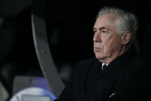 Carlo Ancelotti hat mit der ihm eigenen Gelassenheit auf die Spekulationen über ein baldiges Aus als Trainer bei Real Ma