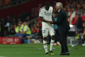 Der deutsche Fußball-Nationalspieler Antonio Rüdiger hat sich wenige Stunden nach seinem heftigen Ausraster im spanische