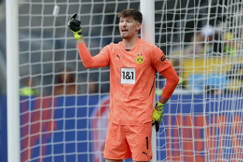 Nach Sky-Informationen ist Dortmund-Keeper Gregor Kobel in der Premier League begehrt