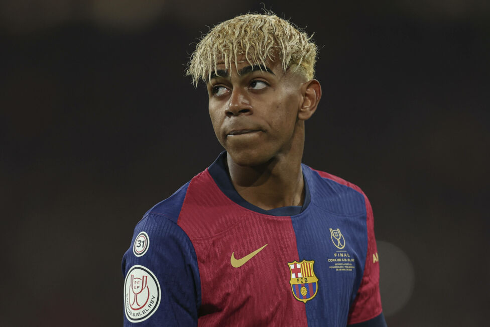 Schreckmoment für Barca! Yamal muss beim Aufwärmen behandelt werden