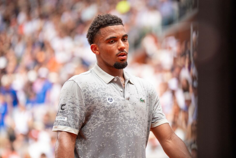 Frankreichs Tennis-Hoffnung Arthur Fils wird nach seinem Rückzug bei den French Open nicht in Wimbledon antreten.