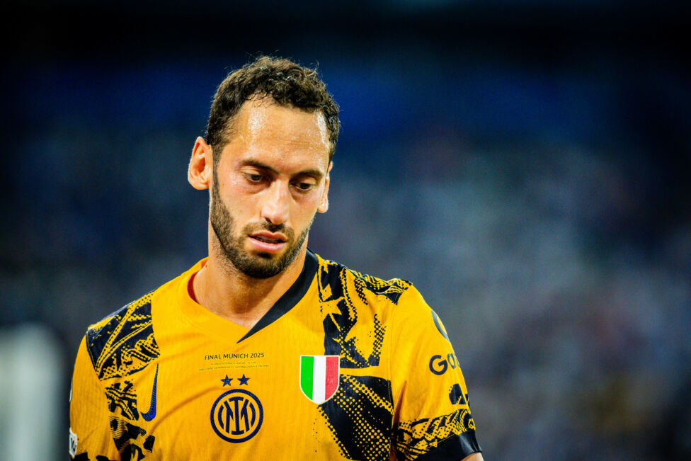 Galatasaray hat nach Sky Sport DE Infos Interesse an Hakan Calhanoglu von Inter Mailand. 