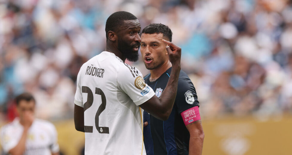 Rassismus? FIFA ermittelt gegen Rüdiger-Gegner