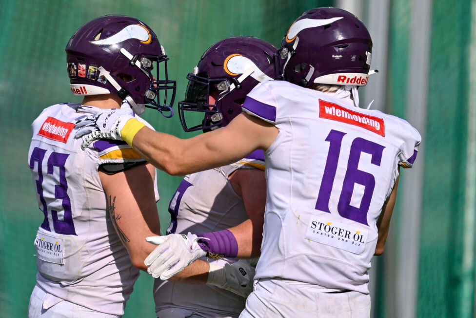 In einem bis zum Schluss hochspannenden Duell haben die Vienna Vikings am Sonntag in der European League of Football (EL