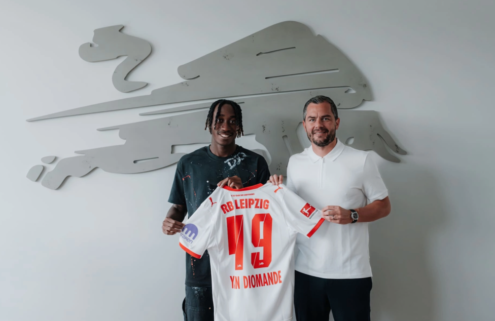 Der deutsche Bundesligist RB Leipzig hat seine Offensive mit dem Flügelstürmer Yan Diomande verstärkt.