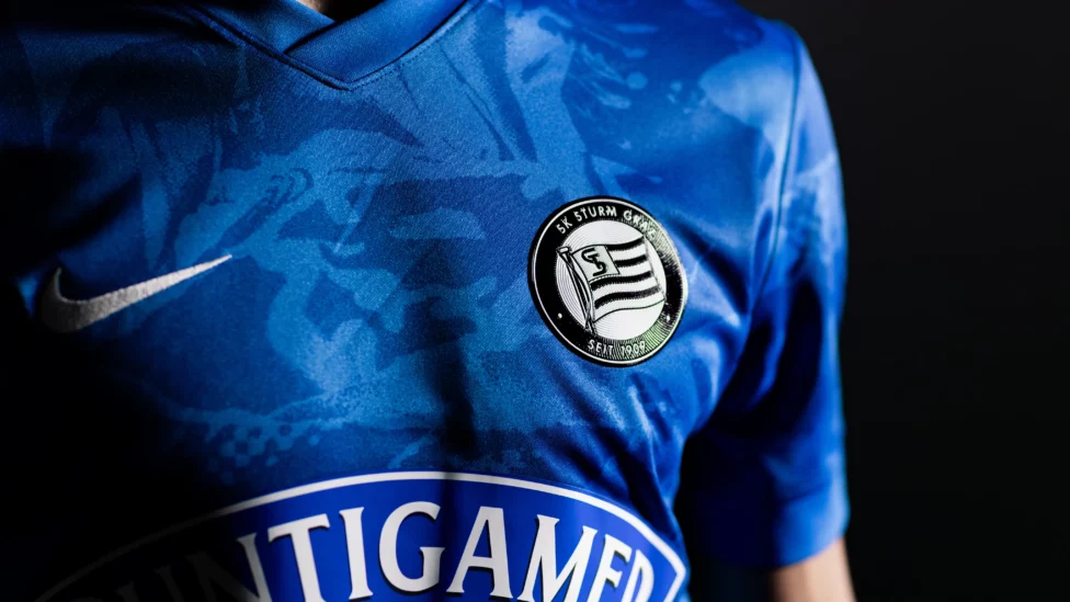 Drittes Trikot in Blau Quelle: SK Sturm