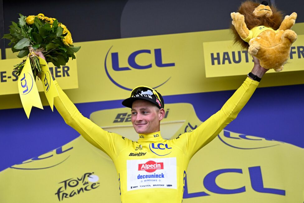 Van der Poel mit Sieg im Klassikerstil zur Tour-Führung