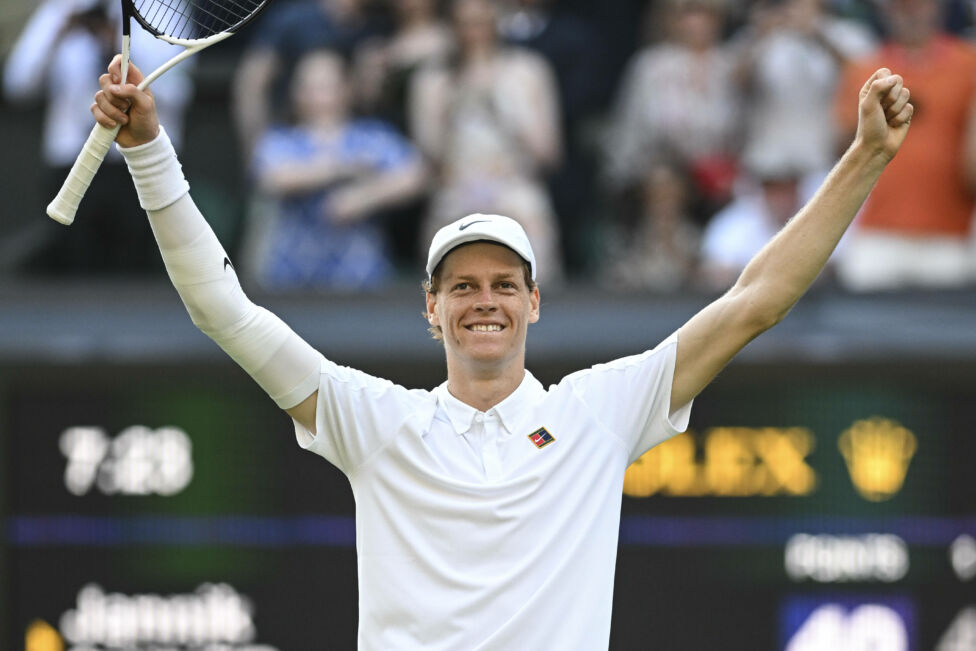Der heilige Rasen von Wimbledon hat einen neuen König: Jannik Sinner. Die internationale Presse feiert den Weltrangliste