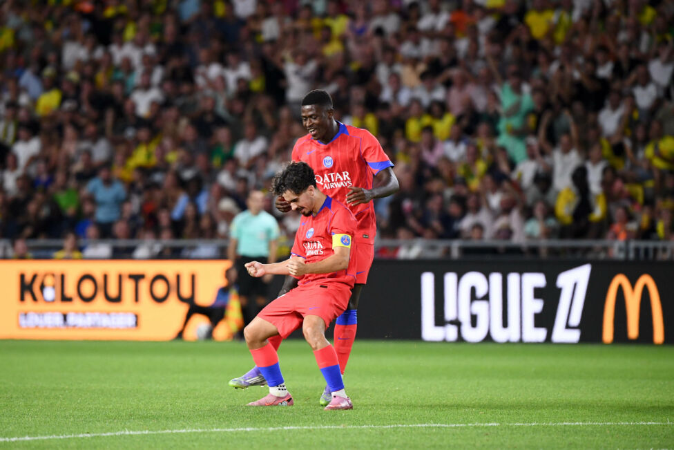 Titelverteidiger Paris Saint-Germain ist mit einem Arbeitssieg in die französische Fußball-Meisterschaft gestartet