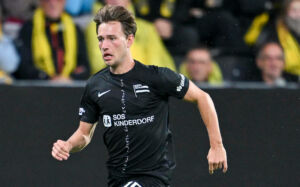 Sky-Info: Neuer Interessent für Sturm-Angreifer Böving
