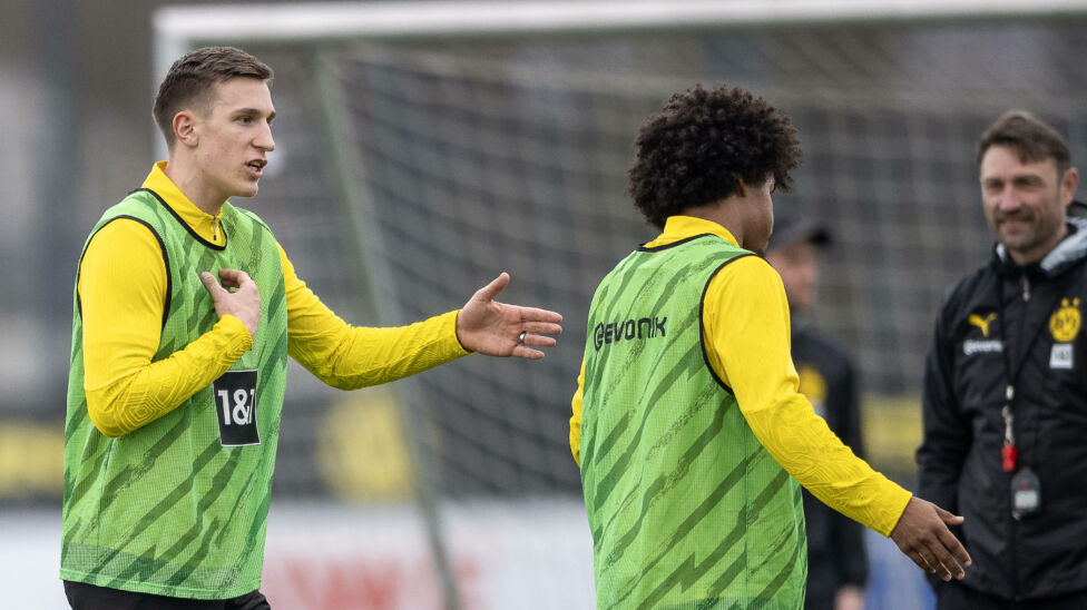 Der deutsche Fußball-Nationalspieler Nico Schlotterbeck ist fünf Monate nach seinem Meniskusriss ins Mannschaftstraining