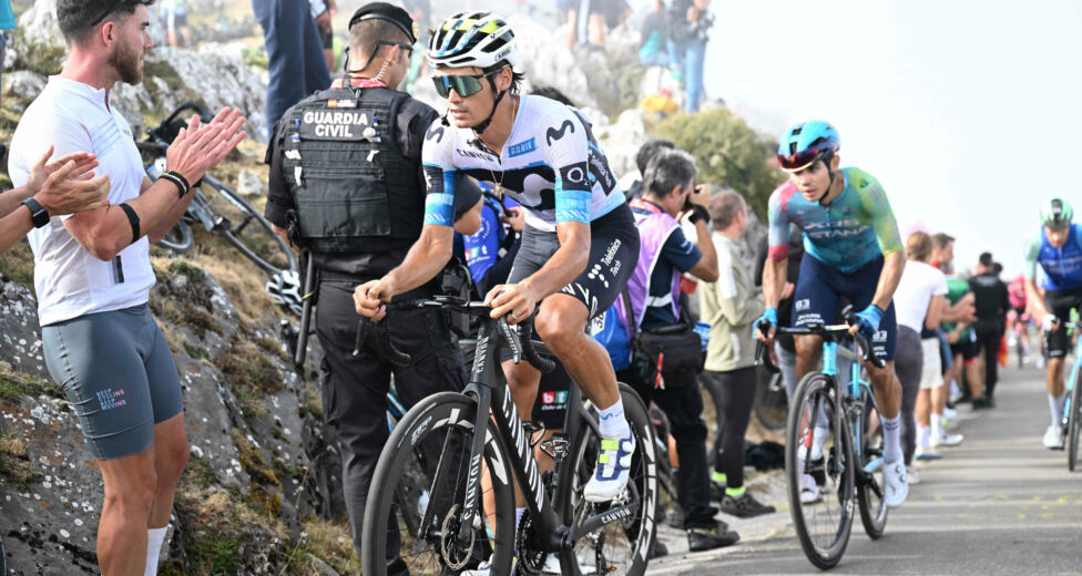 Vuelta Sturz