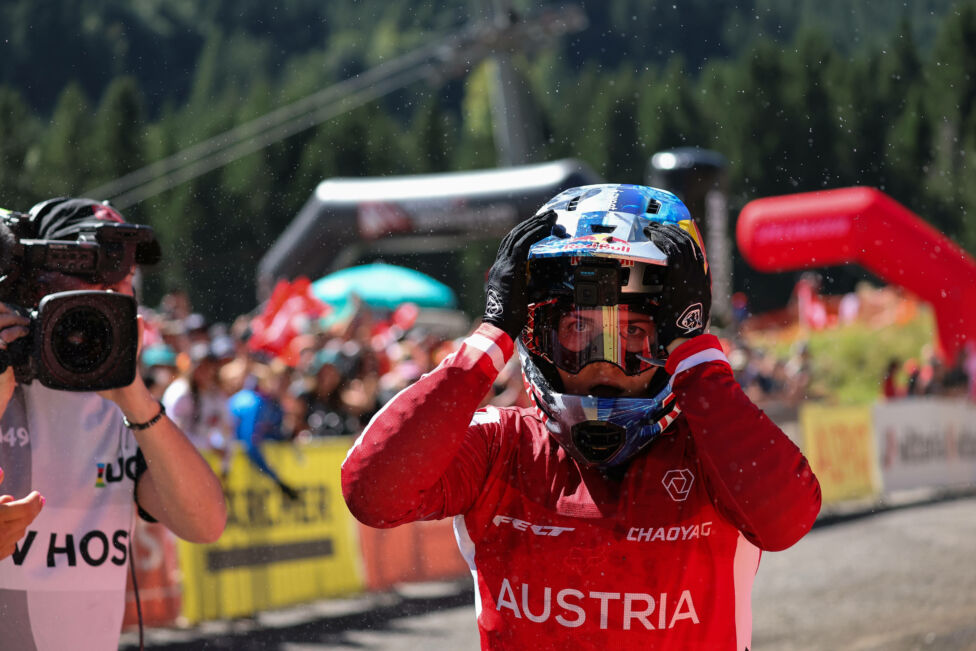 Serien-Weltmeisterin Valentina Höll hat am Samstag ihren nächsten Podestplatz im Mountainbike-Weltcup erreicht