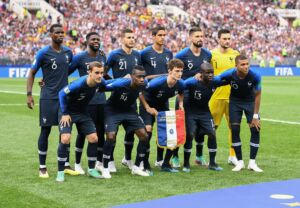 Der frühere französische Fußball-Weltmeister Samuel Umtiti hat mit 31 Jahren sein Karriereende bekanntgegeben