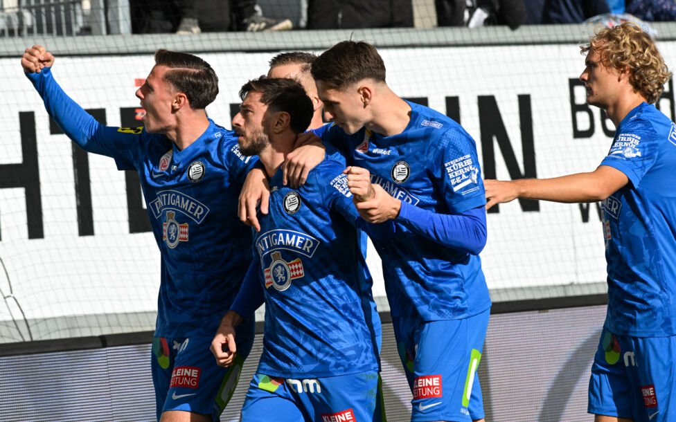 Sturm Graz hat zumindest kurzzeitig die Tabellenführung in der ADMIRAL Bundesliga übernommen.