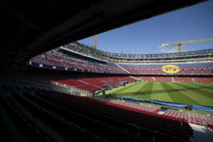 Für den FC Barcelona zieht sich die Hängepartie um die Rückkehr ins Camp Nou immer weiter in die Länge.