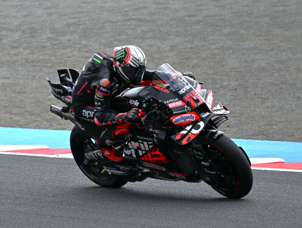 Der Italiener Marco Bezzecchi hat am Samstag beim Grand Prix von Indonesien den MotoGP-Sprint gewonnen