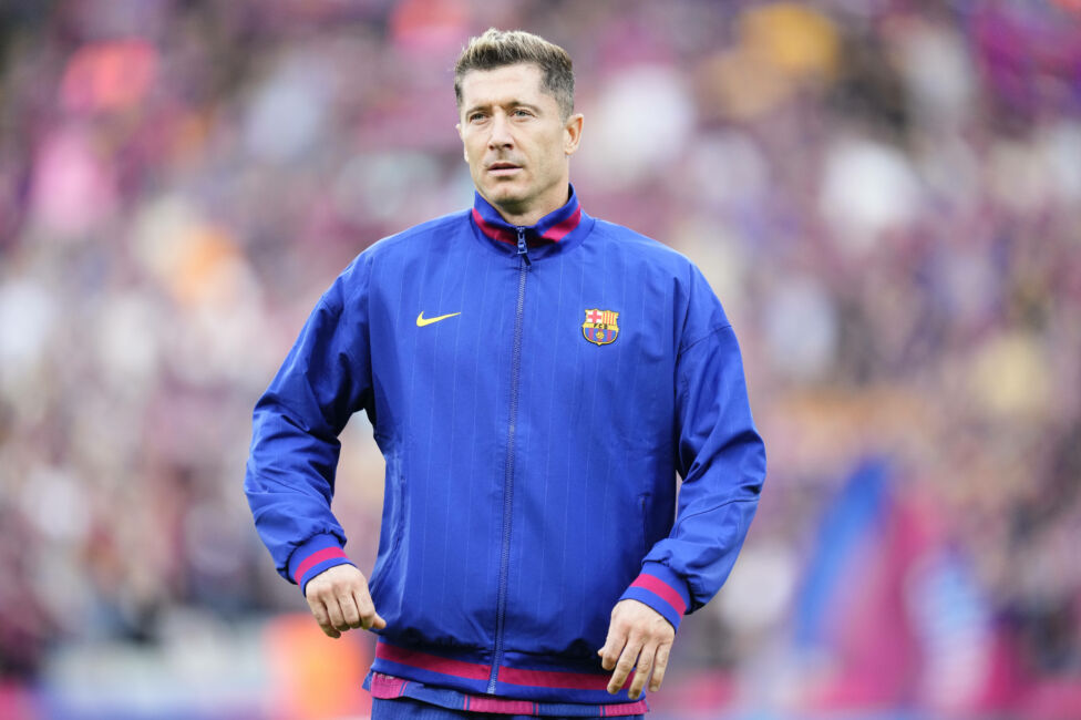 Hiobsbotschaft für den FC Barcelona: Topstürmer Robert Lewandowski droht den kommenden "Clasico" gegen Real Madrid zu ve