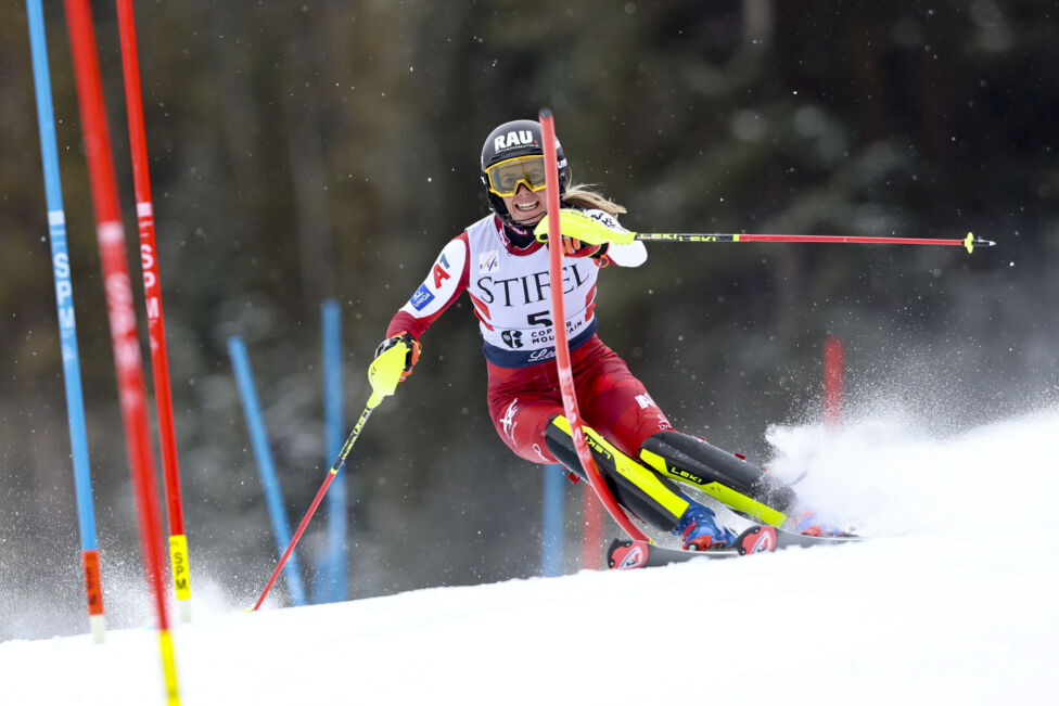 Trotz einiger kleiner Fehler liegt Katharina Liensberger zur Halbzeit des Slaloms von Copper Mountain auf Podestkurs