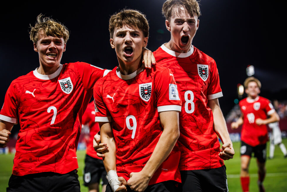 Auch England hat den Erfolgslauf von Österreich bei der U17-Weltmeisterschaft in Katar nicht stoppen können.