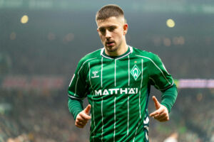 Verlässt Romano Schmid Werder Bremen im dritten Anlauf?