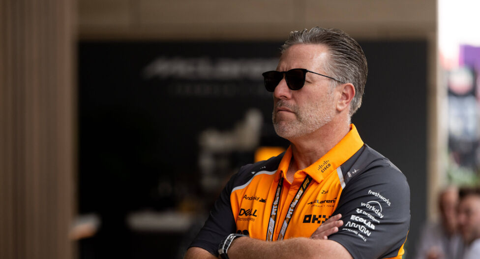 McLaren-Boss Zak Brown hat nach dem enttäuschenden Großen Preis von Katar einen "riesigen Fehler" bei der Entscheidungsf