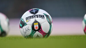 Zehn von zwölf Klubs der österreichischen ADMIRAL Bundesliga haben das Geschäftsjahr 2024/25 mit einem Gewinn abgeschlos