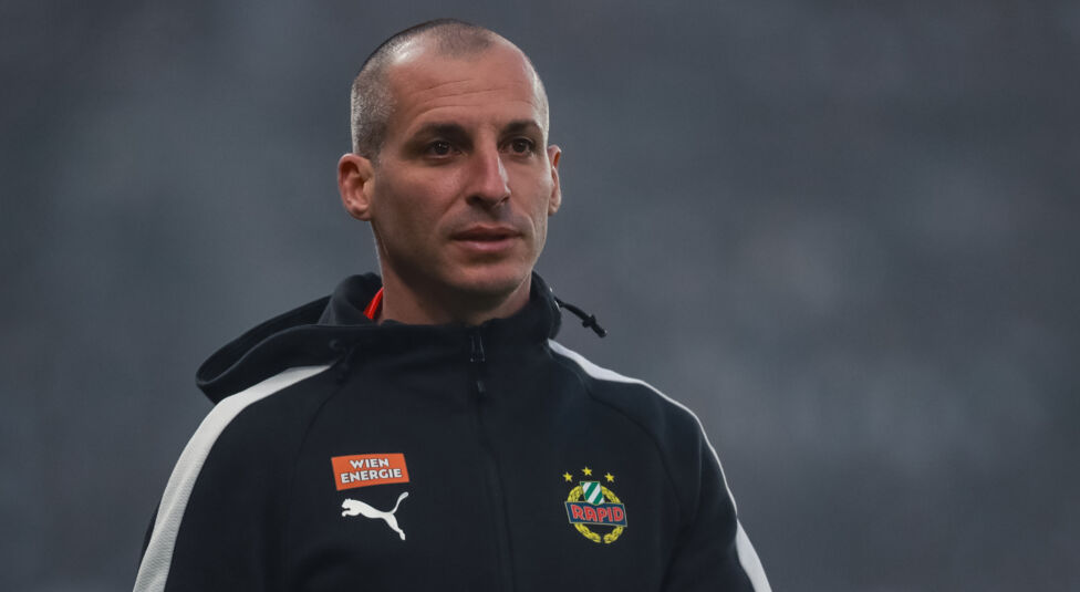 Die "Zwischenlösung" Stefan Kulovits steht vor seiner zweiten Partie an der Seitenlinie: Der SK Rapid empfängt  in der 1