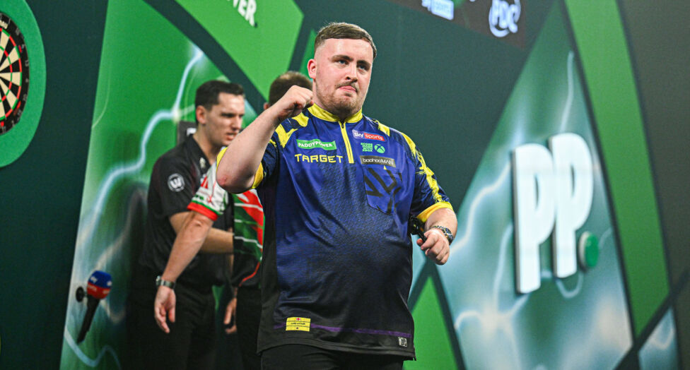 Mensur Suljovic darf sich in der dritten Runde der Darts-WM in London am 27. Dezember mit Titelverteidiger Luke Littler 