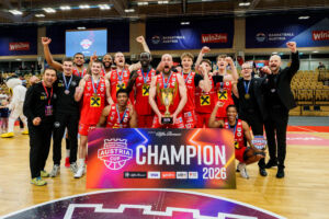 Die Flyers Wels und die Duchess Klosterneuburg haben sich am Sonntag die Basketball-Cuptitel gesichert.