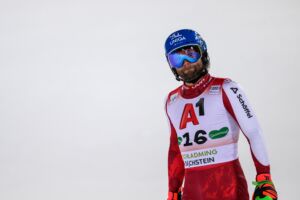 Die Hälfte der österreichischen Olympia-Mannschaft für den Männer-Slalom ist in Schladming im ersten Durchgang hängengeb