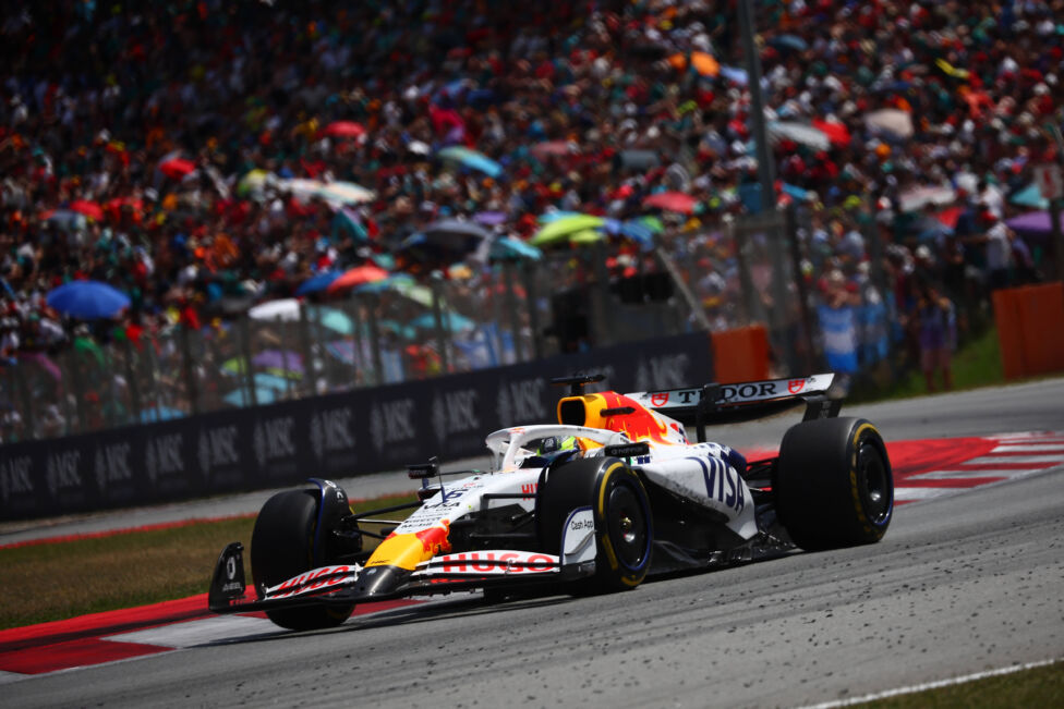 Die neue Ära in der Formel 1 hat am Montag in Barcelona offiziell begonnen