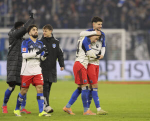 HSV mit mehreren Personalentscheidungen vor Transferschluss