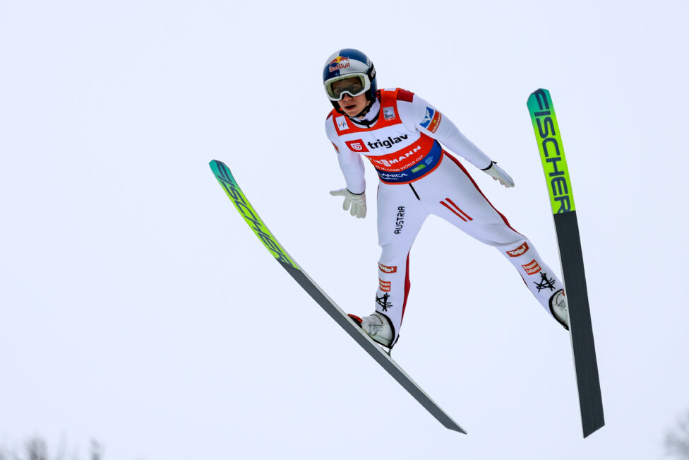 Alle sieben ÖSV-Adler haben sich am Donnerstag beim Weltcupfinale in Planica für die beiden Einzel-Skifliegen (Freitag u