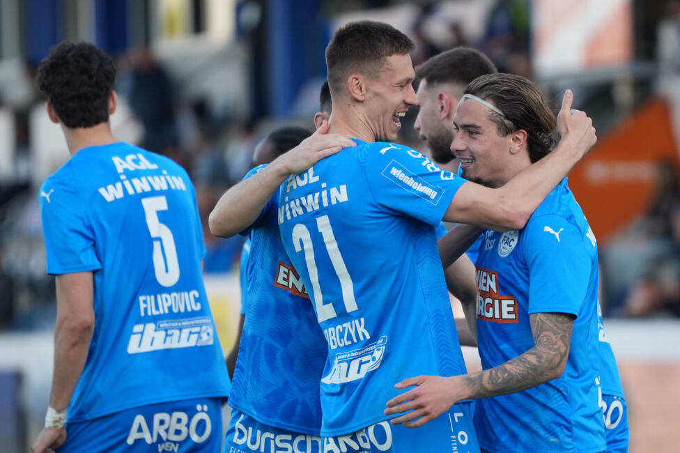 Austria Lustenau und der FAC haben im Aufstiegsrennen der 2. Liga mit Heimsiegen die Pflicht erfüllt.