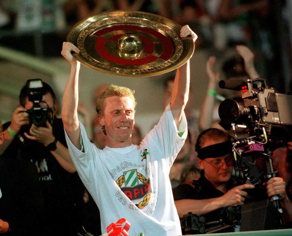 Österreichischer Meister mit dem SK Rapid (95/96)