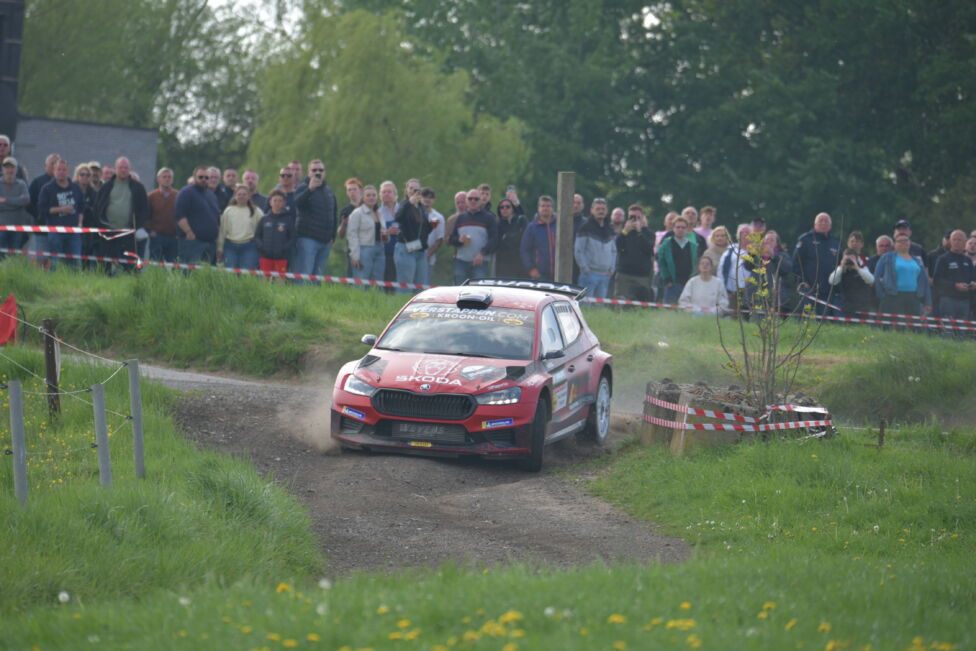 Jos Verstappen, Vater des viermaligen Formel-1-Weltmeisters Max Verstappen, hat einen schweren Rallye-Unfall unverletzt 